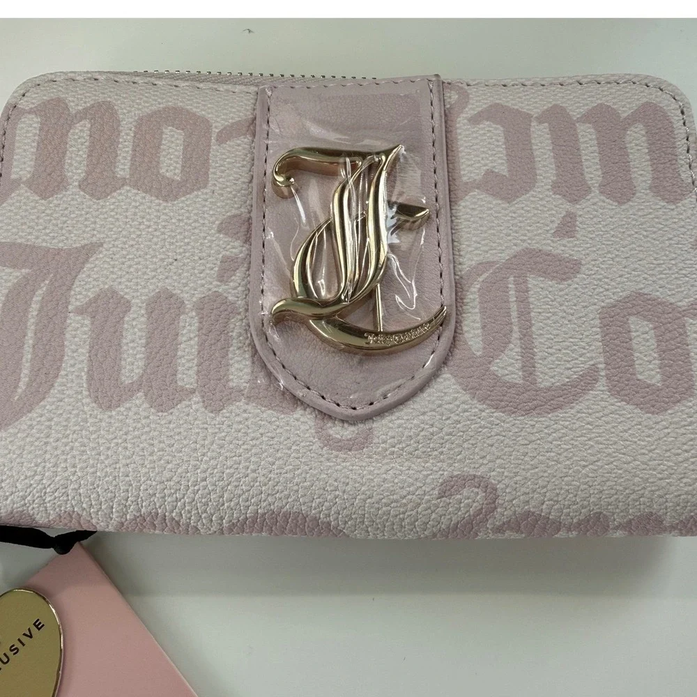 Juicy Couture Overstated Pink Gothic Logo Zip Around‎ Wallet Heart Charm NWT